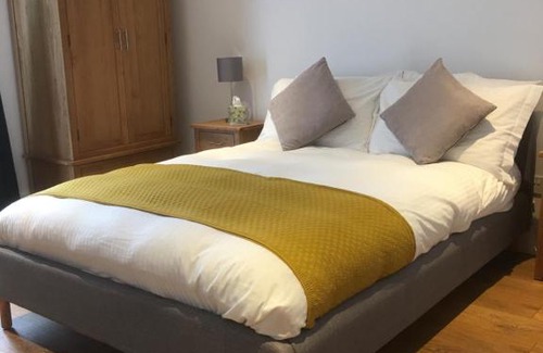Newquay House | Rawley point