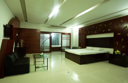 Chittagong Hotel | Rax Hotel and Restaurant