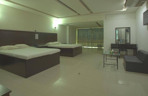 Chittagong Hotel | Rax Hotel and Restaurant