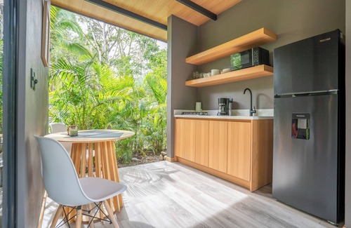Punta Uva House | Raya Bungalow - Private Plunge Pool + AC, Near Beach