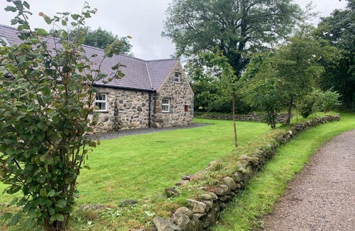 Rhyd-y-clafdy Apartment | RB Contractor Stays - Dderwen