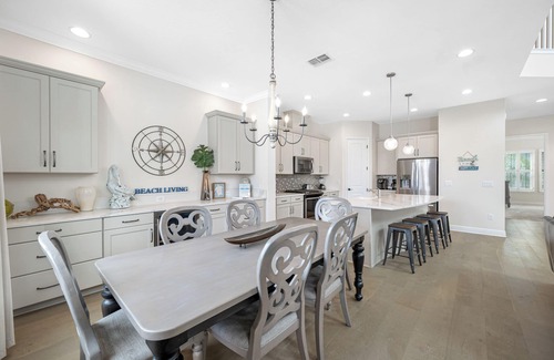 North Redington Beach House | RBV #314 - ⭐ Huge Townhouse! Great Rates-Walk to Beach! ⭐