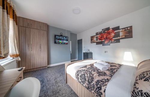Leeds House | *RC12s* For your most relaxed & Cosy stay + Free Parking + Free Fast WiFi *