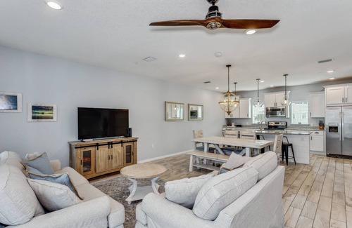 Ono Island House | Ready for Salty Summers |Pet Friendly 2BR Lost Key Townhouse |Free Golf |Private Beach |2 Pools |Spa
