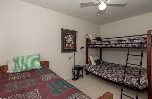 Vonore House | Ready for some peace and quiet with nature?