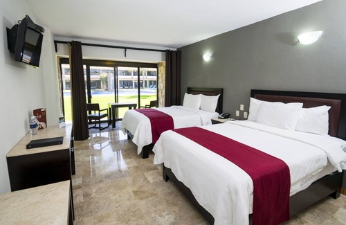Leon Hotel | Real de Minas Poliforum