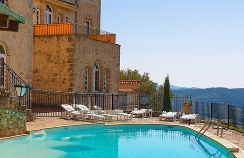 Tourrettes Apartment | REAL EXPERIENCE IN PROVENCE.