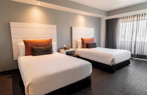 Zona Rio Hotel | Real Inn Tijuana by Camino Real Hotels