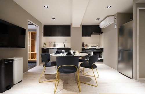 Kudankita Apartment | Real Life Kudanshita Chic 2-bedroom 6pax 3mins sub