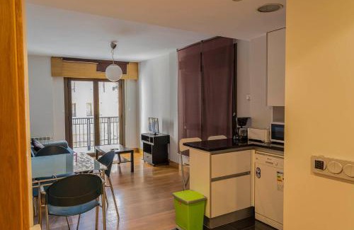 Irun Apartment | Real Unión by Basquelidays