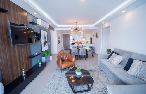 Zapopan Condo | Real View Towers, Real Center, Cozy 2BR 2nd floor, Zona Real, Near Andares