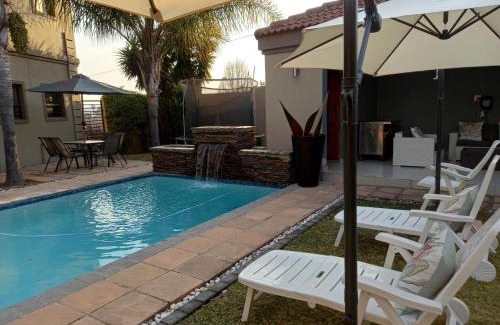 The Reeds House | REALJOY GUEST SUITES