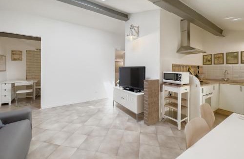 L'antico Ghetto Ebraico Apartment | Realkasa Carro 7 Apartment