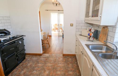 Claddaghduff House | Realt na Maidne