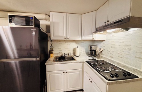 Lawrenceville House | Rear Entry Basement Suite Bliss Firepit Nights & Comfort Stay
