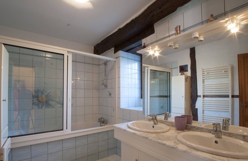 Pressignac-Vicq House | REBEYROTTE VILLA.