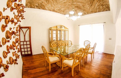 Monterrey Municipality House | Recámara en zona residencial al sur de monterrey