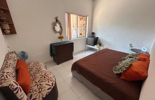 Tres de Mayo Apartment | Recámara para dos personas, WiFi y piscina