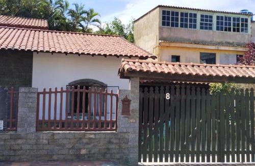 Taio House | Recanto da Árvore Suítes e Café