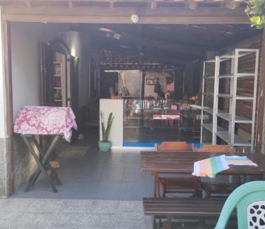 Taio House | Recanto da Árvore Suítes e Café