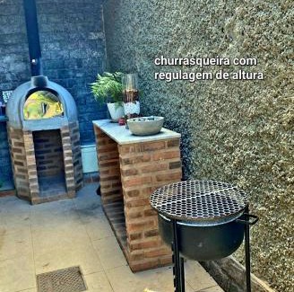 Itaipava House | Recanto de Itaipava - casa com forno de pizza a lenha, churrasqueira, pet friendly, equipada para até 6 pessoas, em meio à Natureza e próxima ao centro do bairro