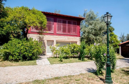 Goaes House | Recantos na Portela - Casa dos Cereais