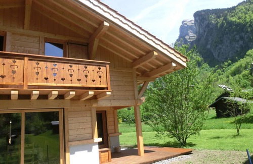 Samoens Ski Chalet | Recent chalet in Samoëns (74), 3 stars for 8 people, sleeps 8