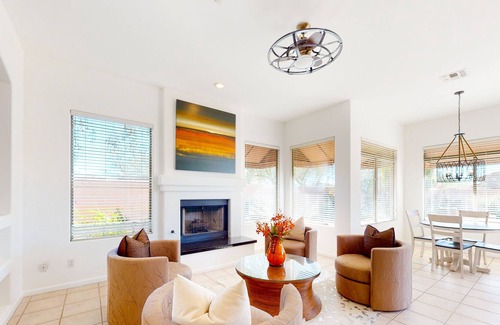 Talon Retreat House | Recently remodeled mountain-view home with heated pool, tennis, fireplace, grill