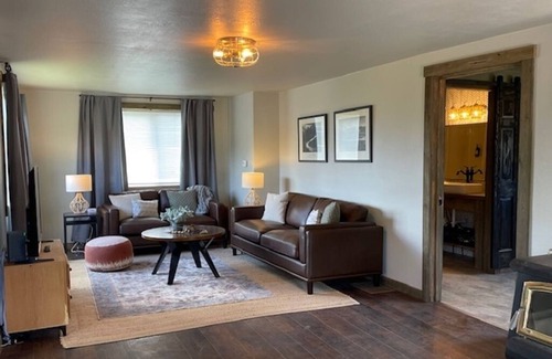 Philipsburg House | Recently remodeled family home with large fenced in back yard, Full size kitchen, 2 full bathrooms, Bedroom 1 has a king size bed, Bedroom 2 has a queen size bed. The flex space has a trundle bed with 2 twins.