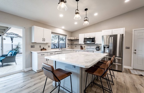 Fountain Hills House | * Recently Renovated * | *Heated Pool * | *6 Hole-Putting Green
