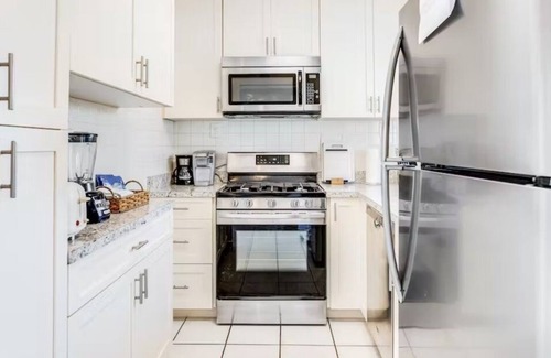Summerland Key House | Recently Renovated Home With Deepwater Canal