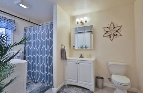 Bethel Apartment | Recently Renovated Apartment in Bethel, minutes from I-78