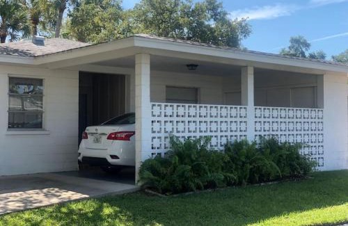 Siesta Key House | Recently Updated Cozy Siesta Key Beach Villa