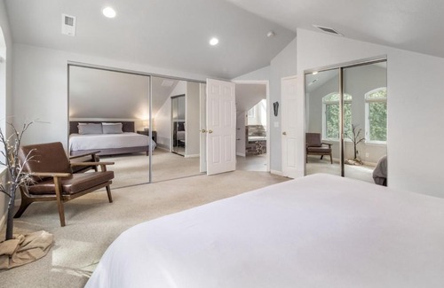 Leavenworth House | Recharge by The River