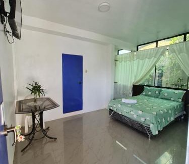 San Juan Bautista House | Recreo Turistico Santa Clara