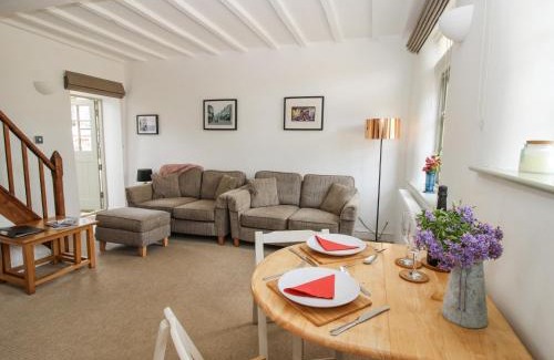 Felton House | Rectory Cottage