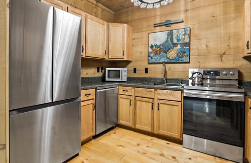 Weaverville House | Red Barn Retreat | Private Pool, Hot Tub & Game Room