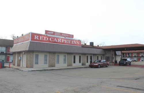 Jeffersontown Hotel | Red Carpet Inn - Louisville