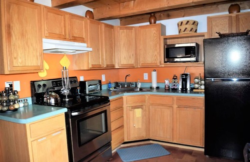 Moab South Valley Cabin | Red Desert's Big Horn Log Cabin, close to Arches and Canyonlands National Parks.