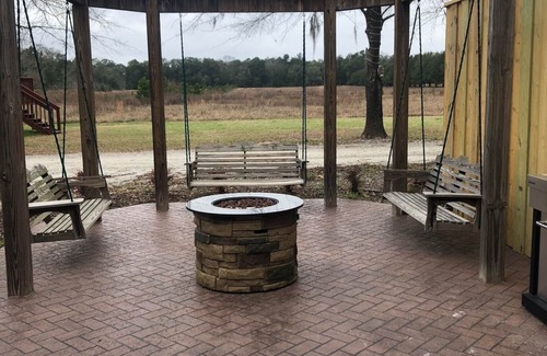 Statesboro House | Red Fern Lodge Room 3