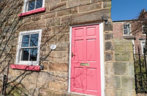 Guisborough House | Red Grouse Cottage