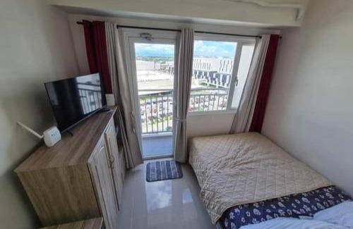Palanan Apartment | Red house
