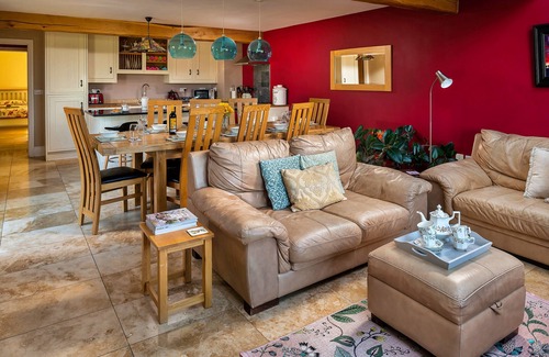 Eglwysbach Cottage | Red Kites Retreat