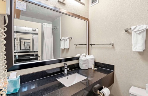 Charlotte Hotel | Red Lion Hotel Charlotte