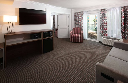 Kissimmee Hotel | Red Lion Hotel Orlando Lake Buena Vista South