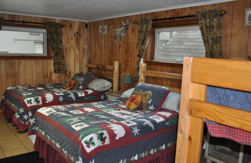 Baldwin Cabin | Red Moose Lodge