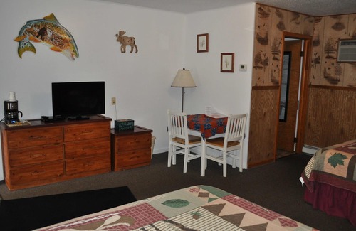 Baldwin Cabin | Red Moose Lodge
