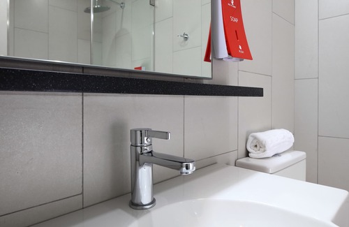 E. Rodriguez Hotel | Red Planet Cubao Aurora Boulevard
