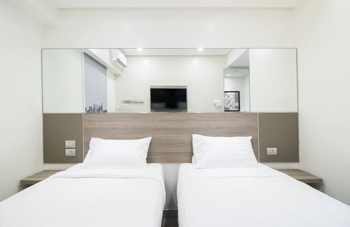 Ermita Hotel | Red Planet Manila Bay