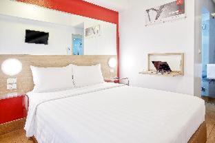 South Triangle Hotel | Red Planet Quezon City Timog